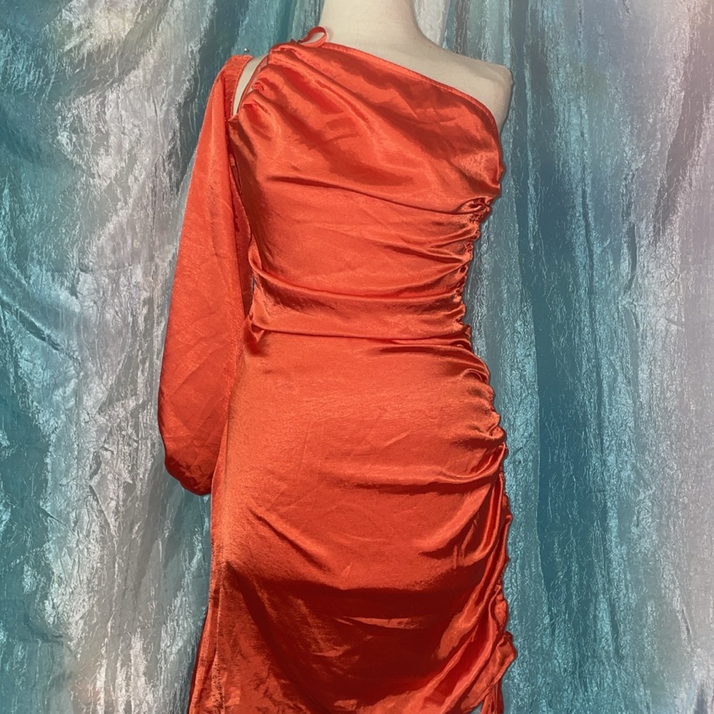 Off the shoulder silk orange sexy dress . summer tread 🍊🧡🍑